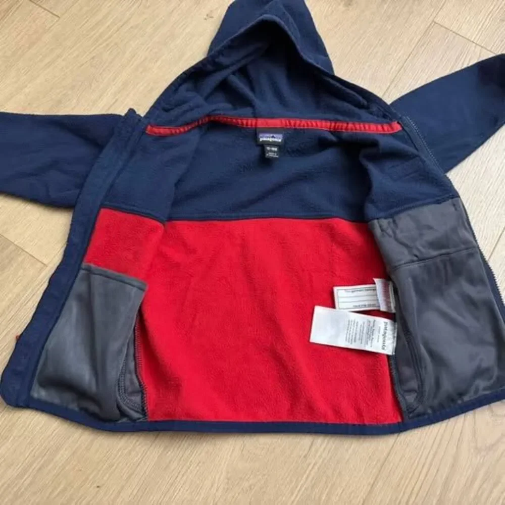 Patagonia Micro D Snap-T Fleece Hoodie red blue size 12-18 mo